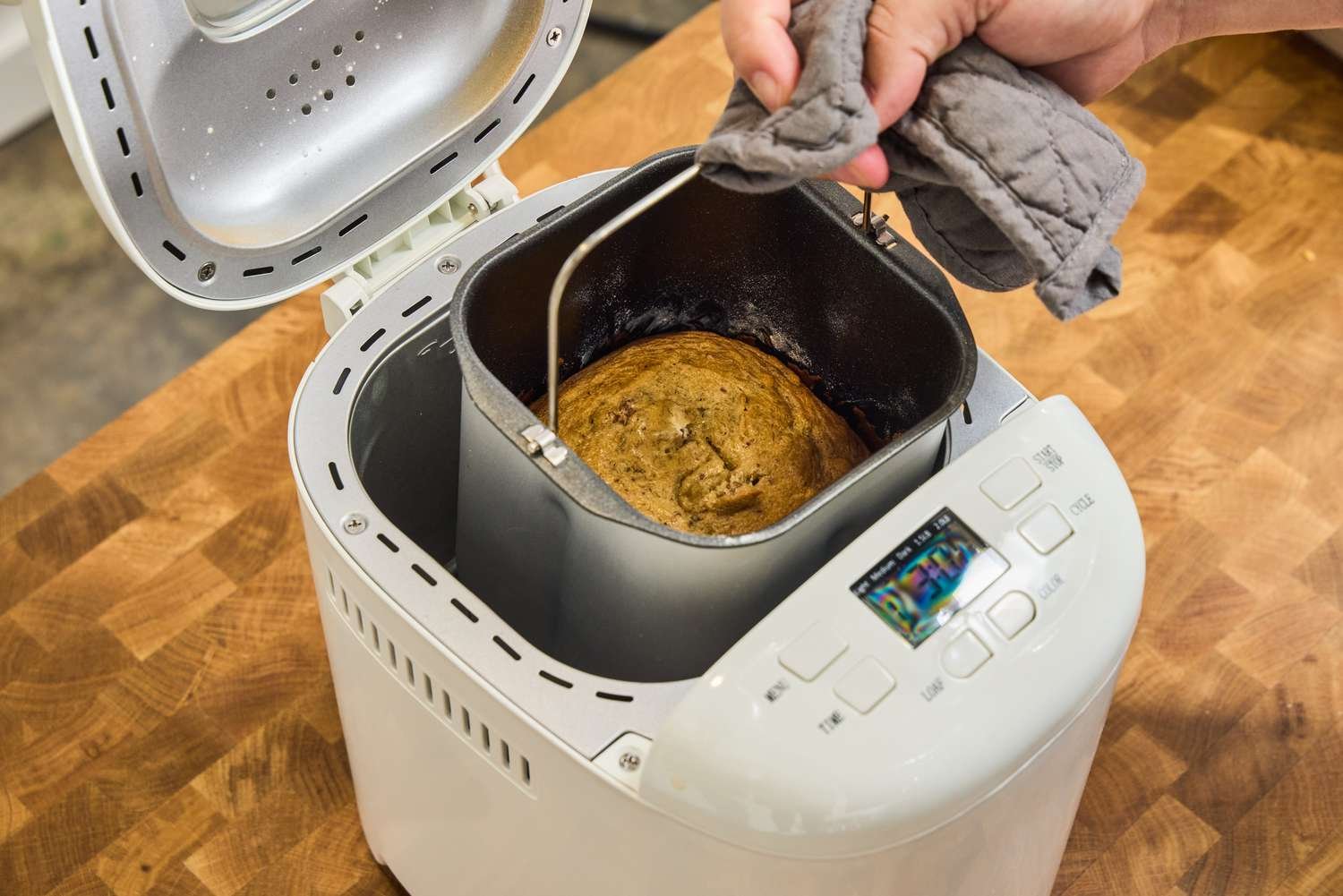 8 Best Bread Makers for Fresh Bread in 2025
