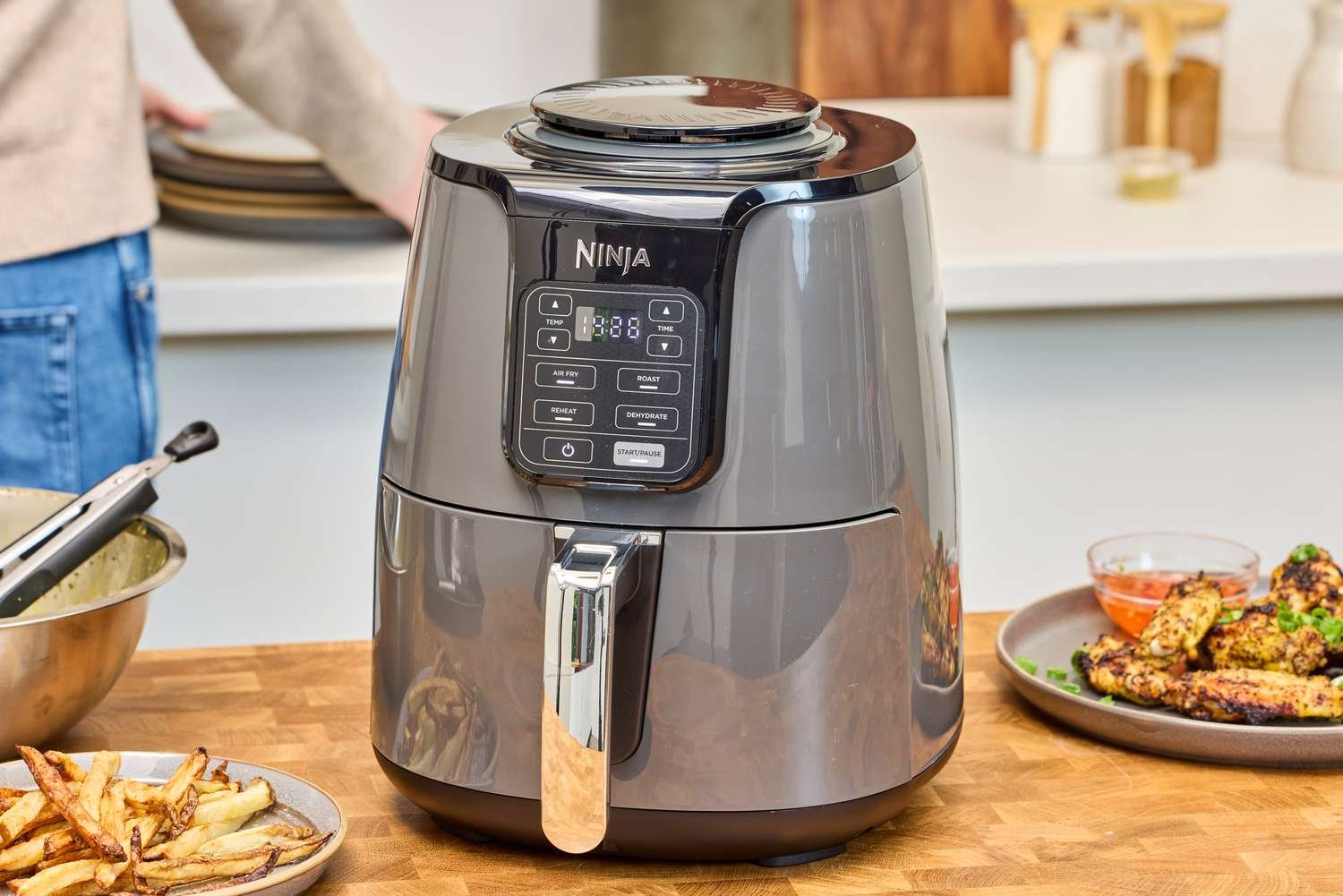 8 Best Compact Air Fryers for Travel in 2026
