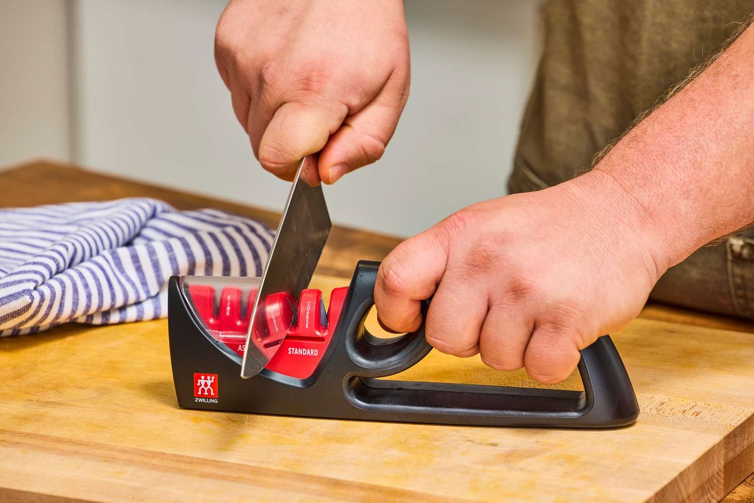 8 Best Knife Sharpeners for Kitchen Knives in 2026